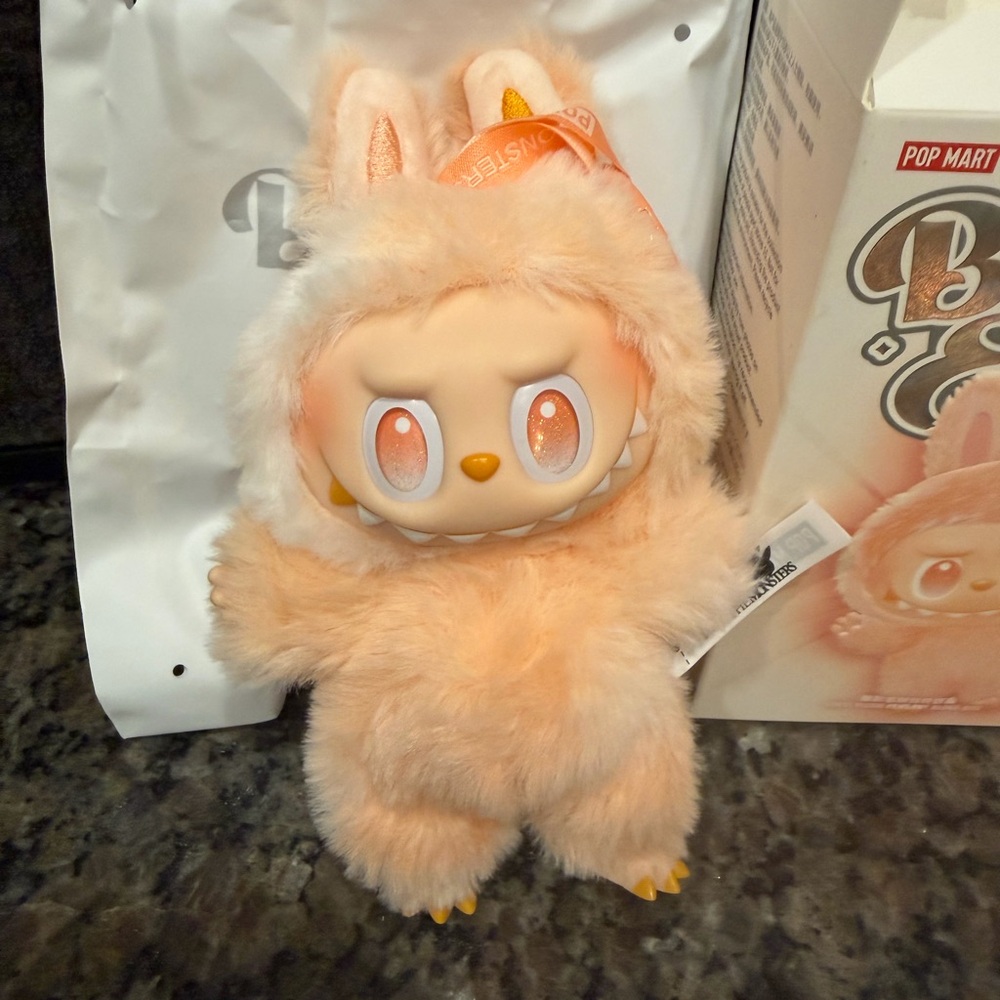 Happiness Labubu